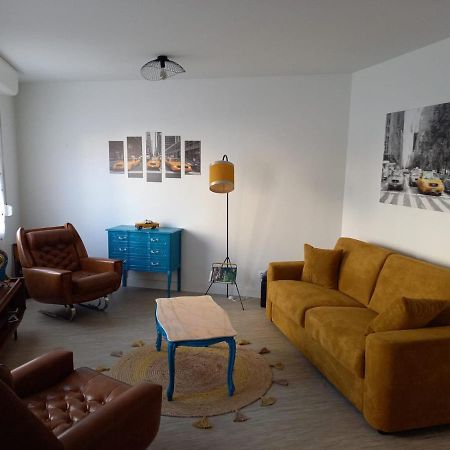 Appart Plein Centre, Balcon - 4 Personnes Sedan Exterior foto